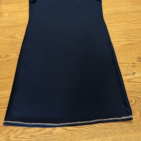 Dress - Picture 4 of 5